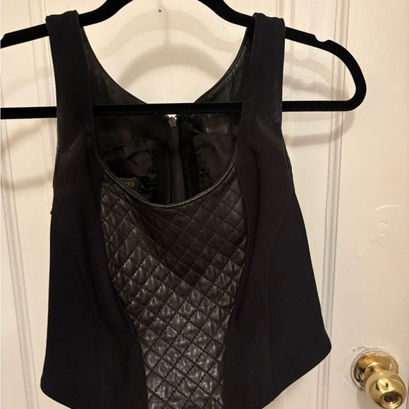 Danier Black Leather Garment - Picture 2 of 6